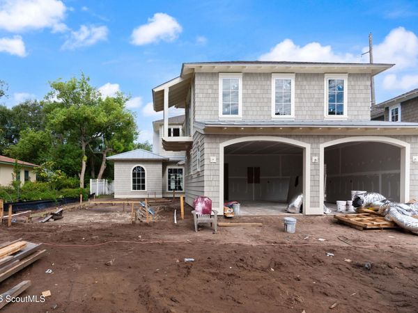 2033 Bruce Drive, St. Simons Island, GA 31522