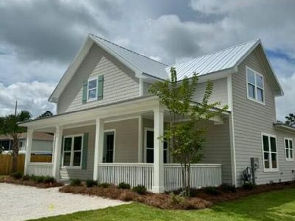 121 Village Drive , St. Simons Island, GA 31522