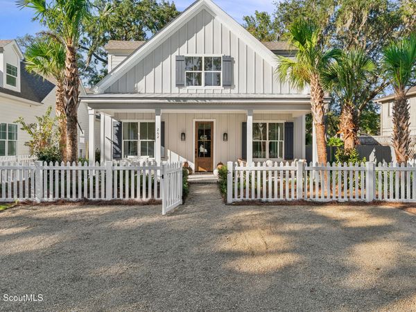 262 Menendez Avenue, St. Simons Island, GA 31522