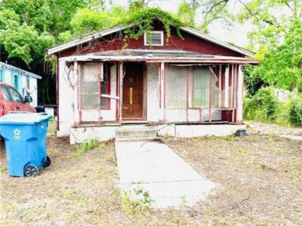 2406 Gordon Street , Brunswick, GA 31520