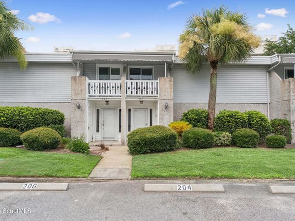 204 Olive Way, St. Simons Island, GA 31522