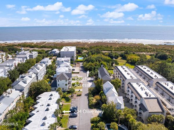 204 Olive Way , St. Simons Island, GA 31522