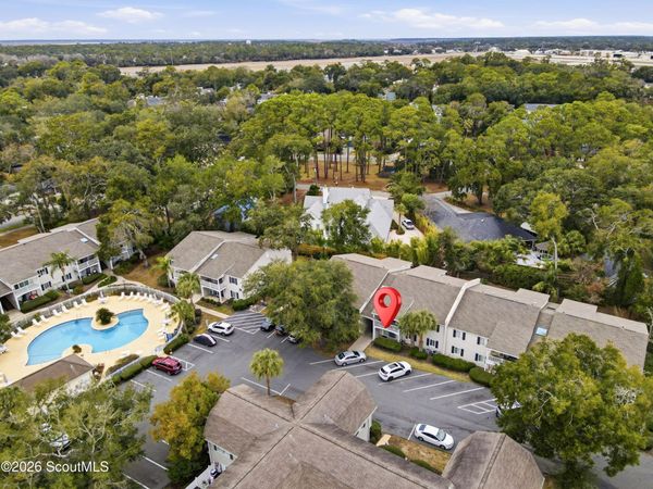 850 Mallery Street , St. Simons Island, GA 31522