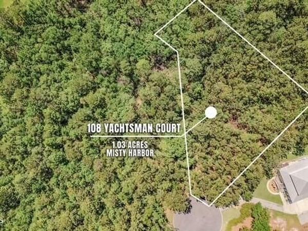 108 Yachtsman Court , Woodbine, GA 31569