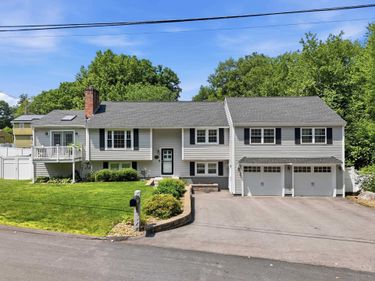 50 Langholm Drive, Nashua, NH 03062