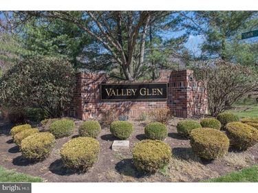 210 GLEN LANE, ELKINS PARK, PA 19027
