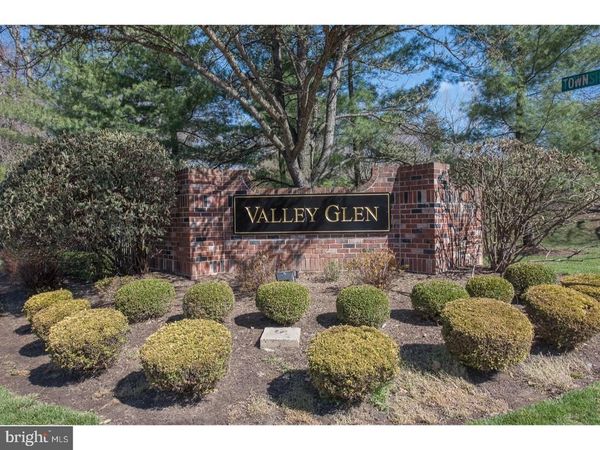210 GLEN LANE, ELKINS PARK, PA 19027