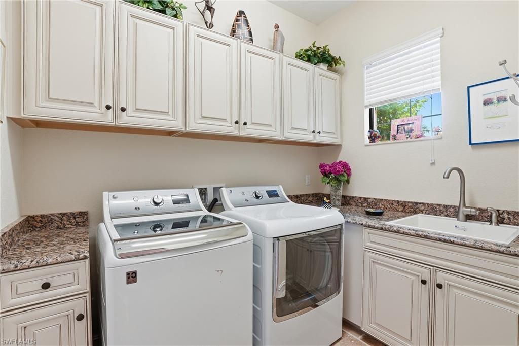 3266 Runaway Ln, Naples, FL 34114 Photo