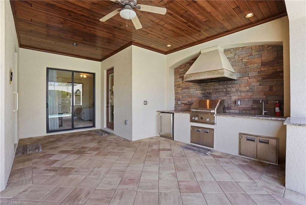 3266 Runaway Ln, Naples, FL 34114 Photo