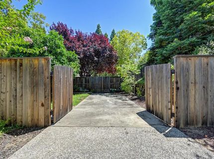 9811 Beckenham Dr, Granite Bay, CA 95746 Photo
