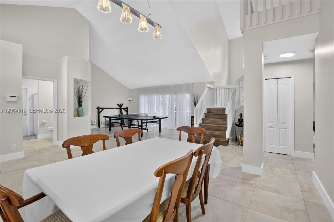 19322 NW 11th St , Pembroke Pines, FL 33029 Photo