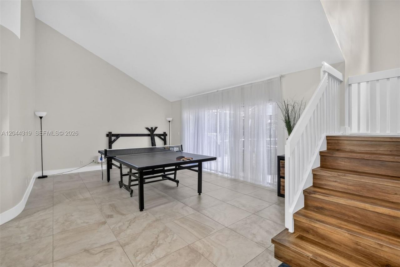 19322 NW 11th St , Pembroke Pines, FL 33029 Photo