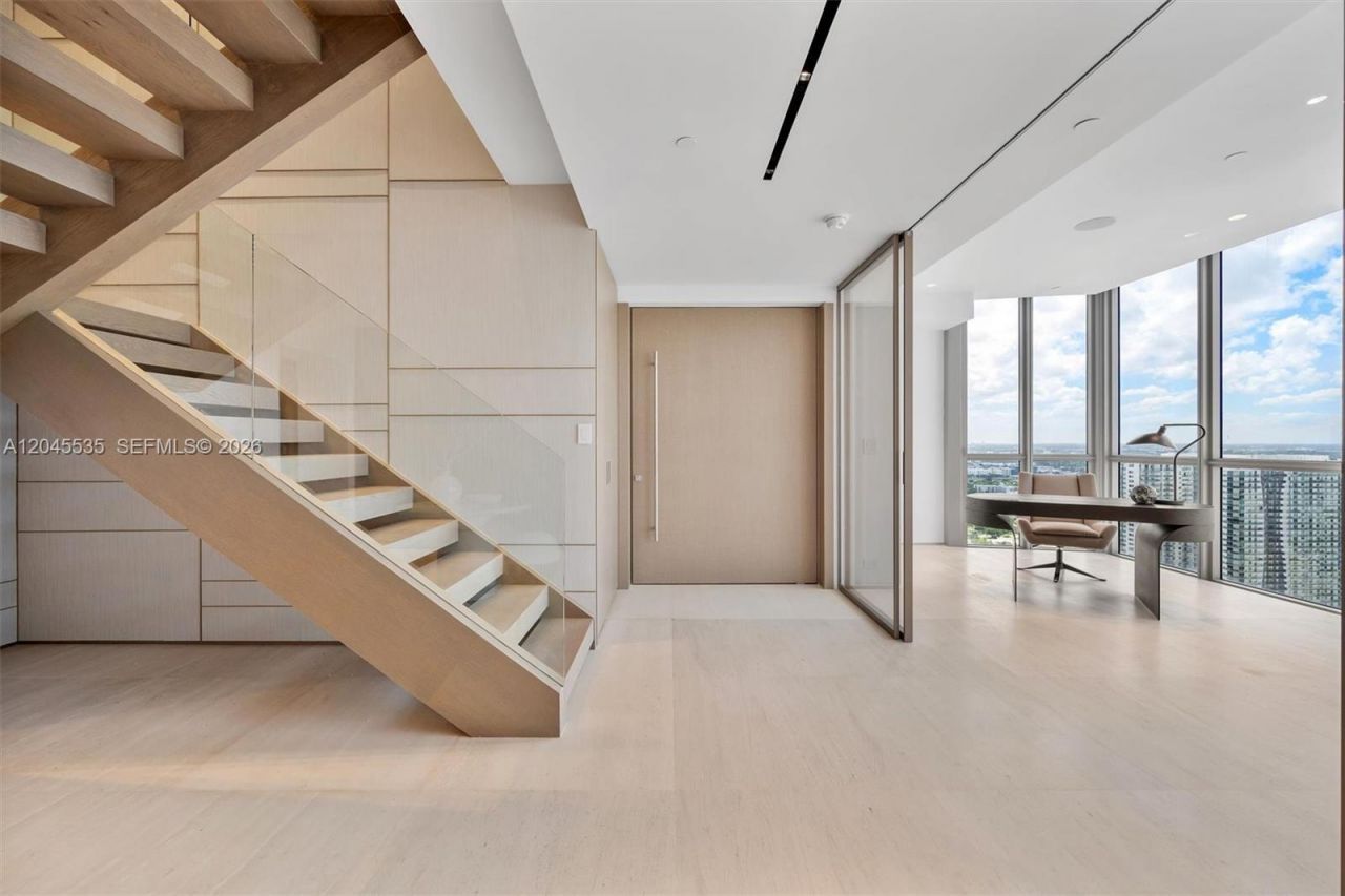 1100 Biscayne Blvd, Unit 3906, Miami, FL 33132 Photo