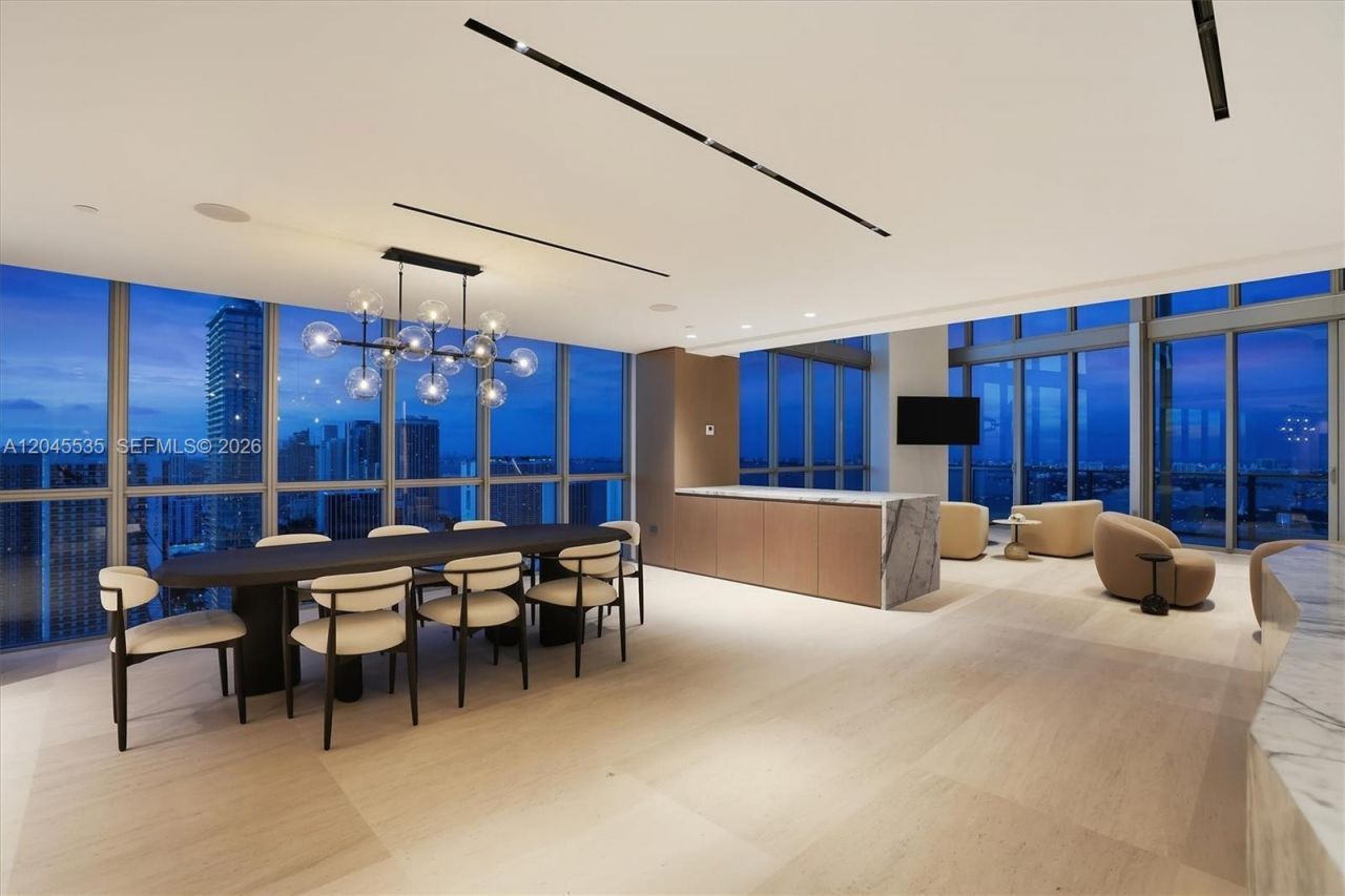 1100 Biscayne Blvd, Unit 3906, Miami, FL 33132 Photo