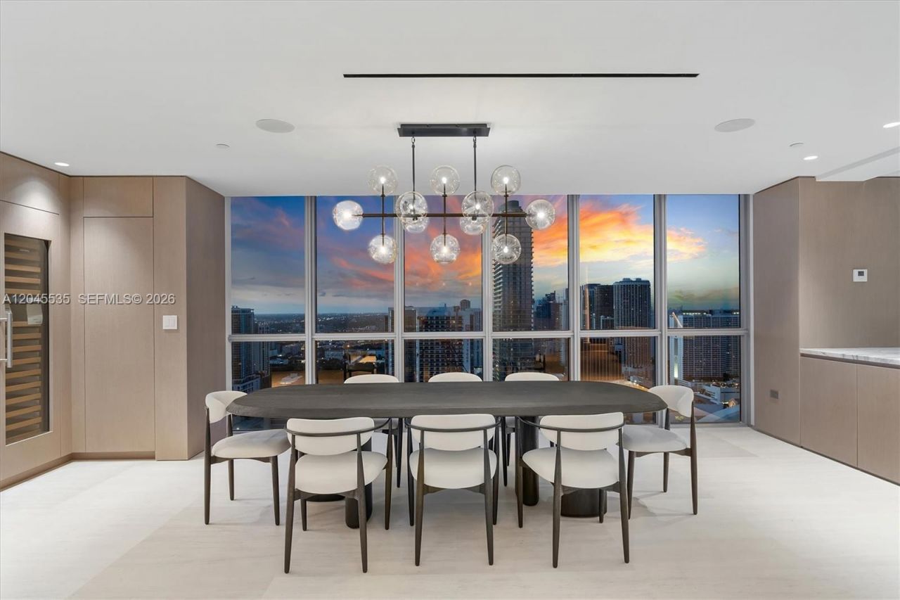 1100 Biscayne Blvd, Unit 3906, Miami, FL 33132 Photo
