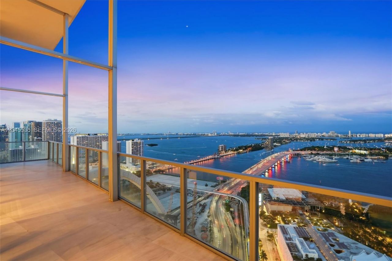 1100 Biscayne Blvd, Unit 3906, Miami, FL 33132 Photo