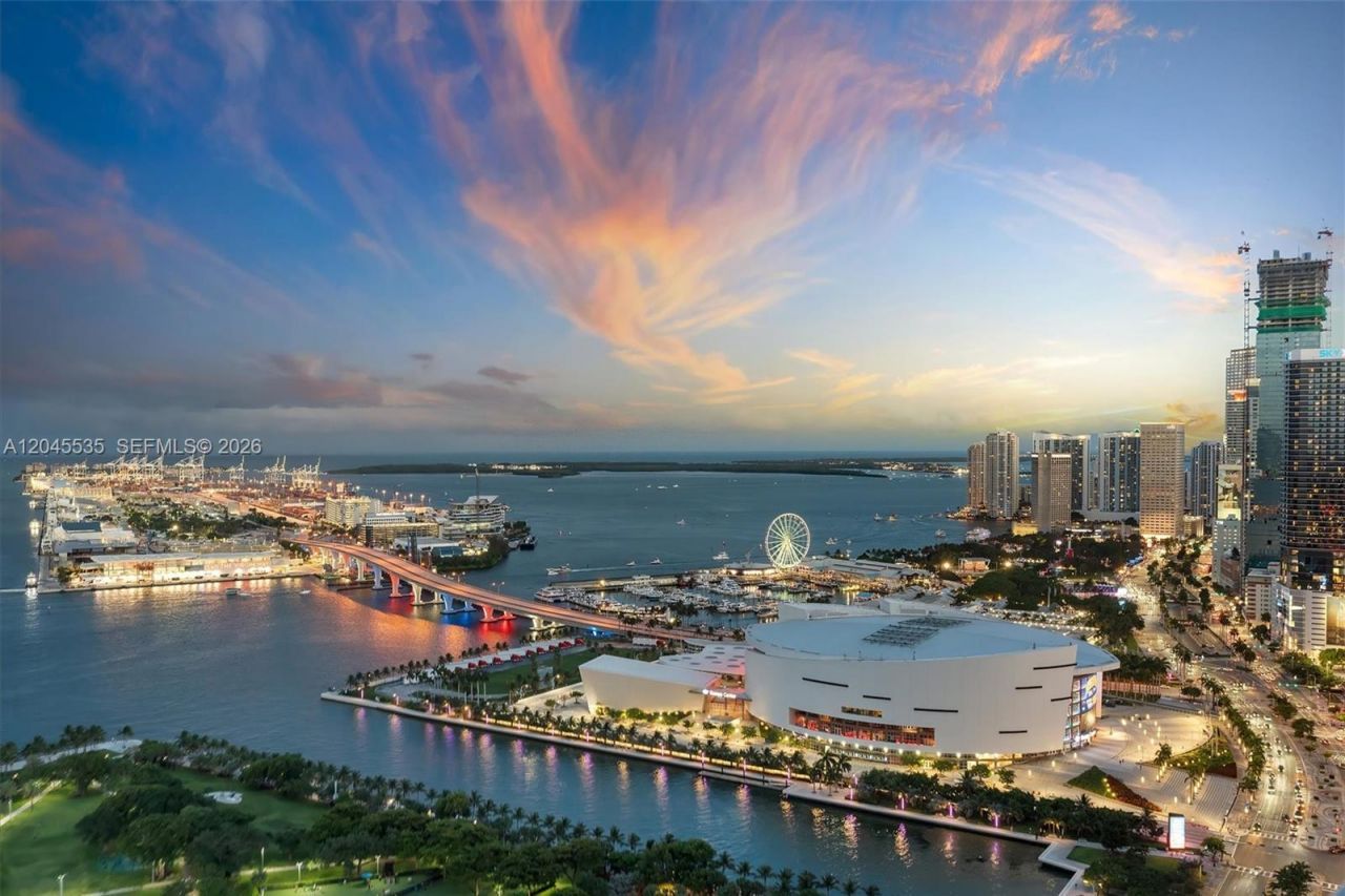 1100 Biscayne Blvd, Unit 3906, Miami, FL 33132 Photo