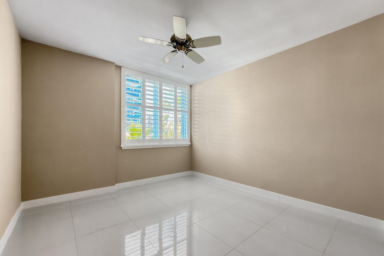2831 N Ocean Boulevard, Unit 303n, Fort Lauderdale, FL 33308 Photo