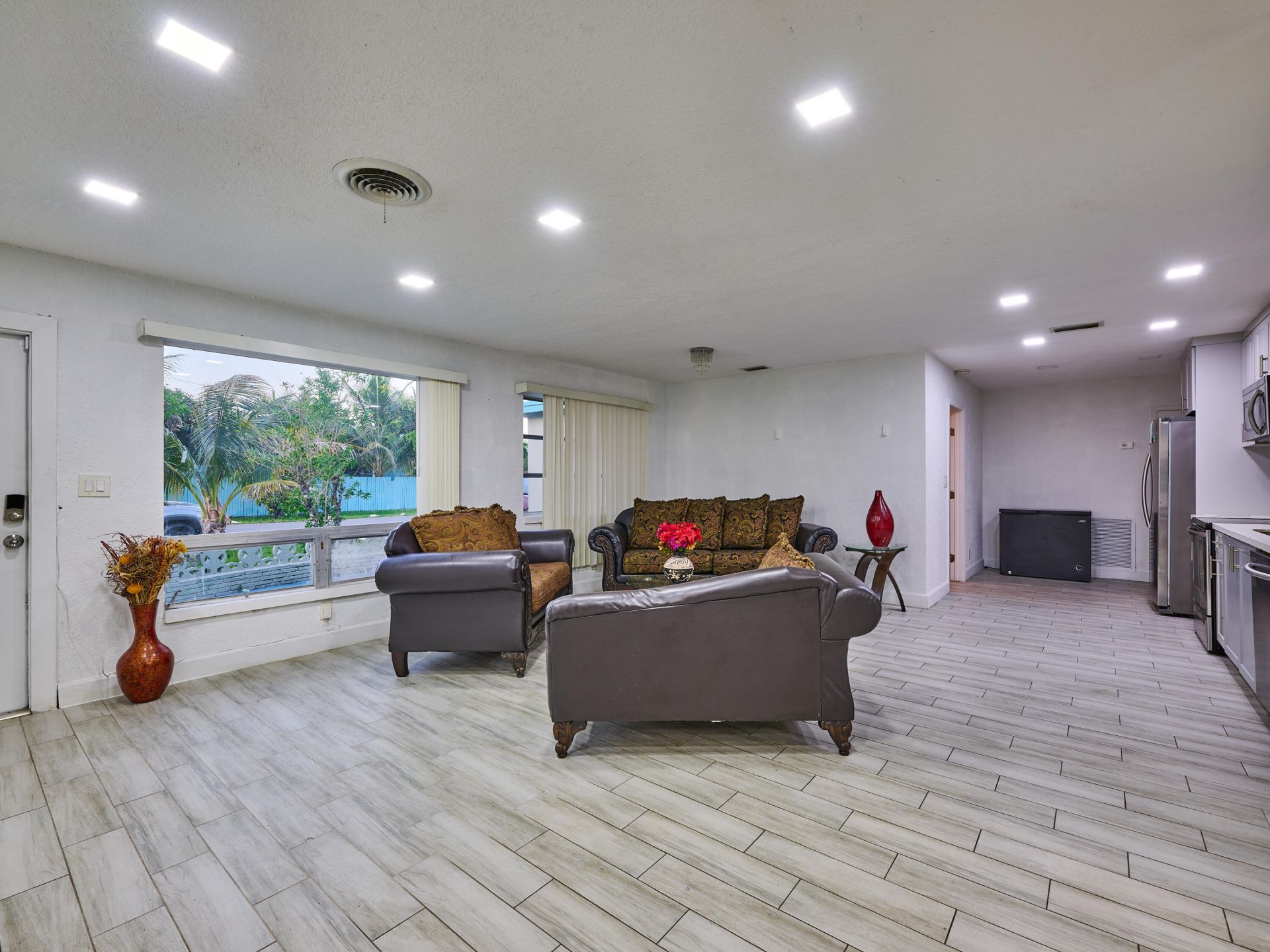 3515 NW 40th Street, Lauderdale Lakes, FL 33309 Photo