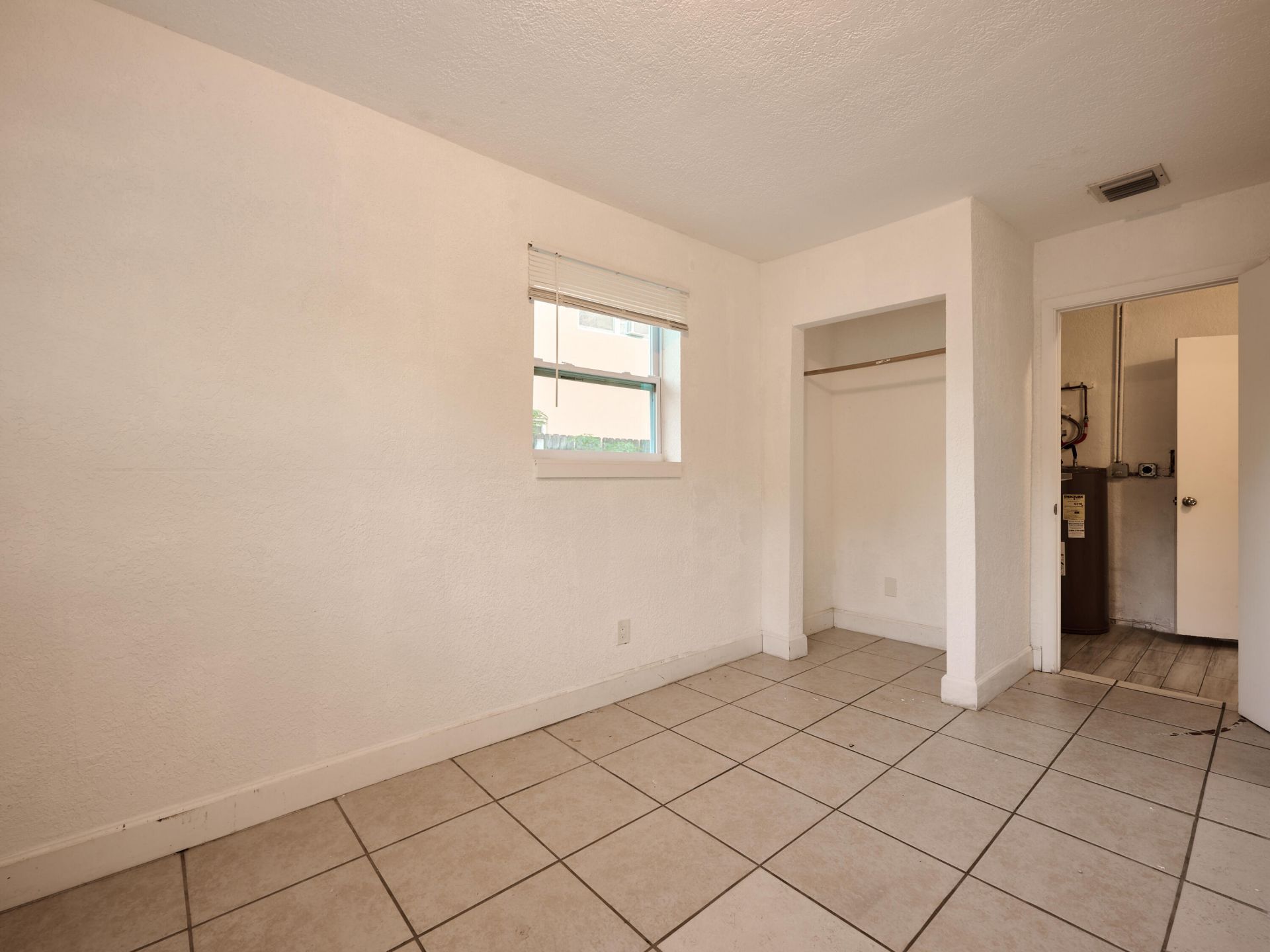 3515 NW 40th Street, Lauderdale Lakes, FL 33309 Photo