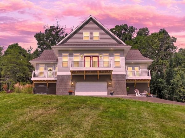 1071 Lake Katherine Road, Jackson, OH 45640