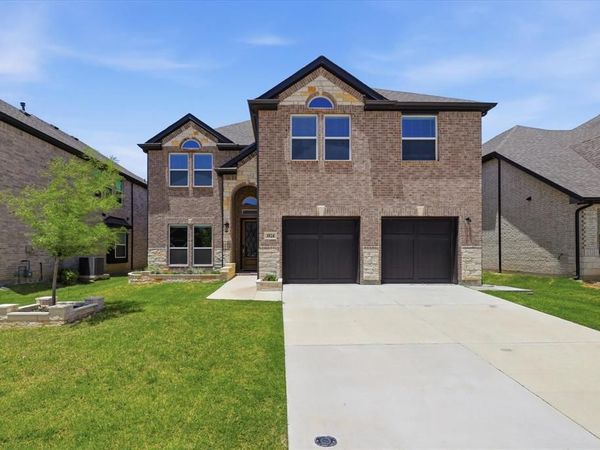 1824 Valencia Drive, Little Elm, TX 75068