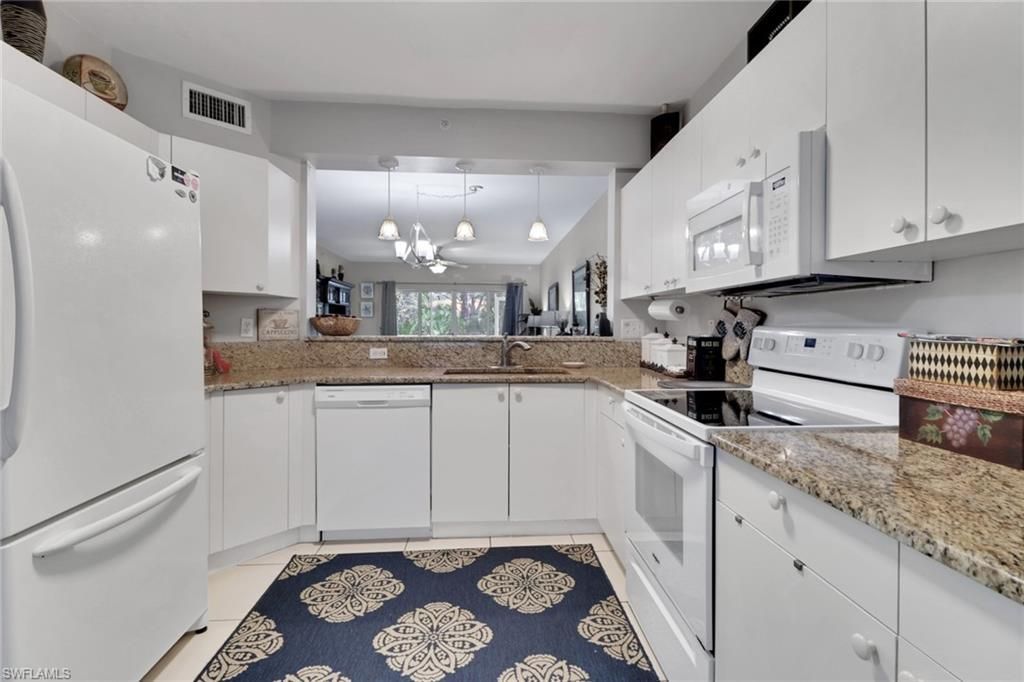 7823 Regal Heron Cir, Unit 105, Naples, FL 34104 Photo