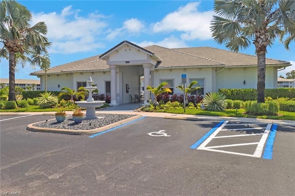 7823 Regal Heron Cir, Unit 105, Naples, FL 34104 Photo