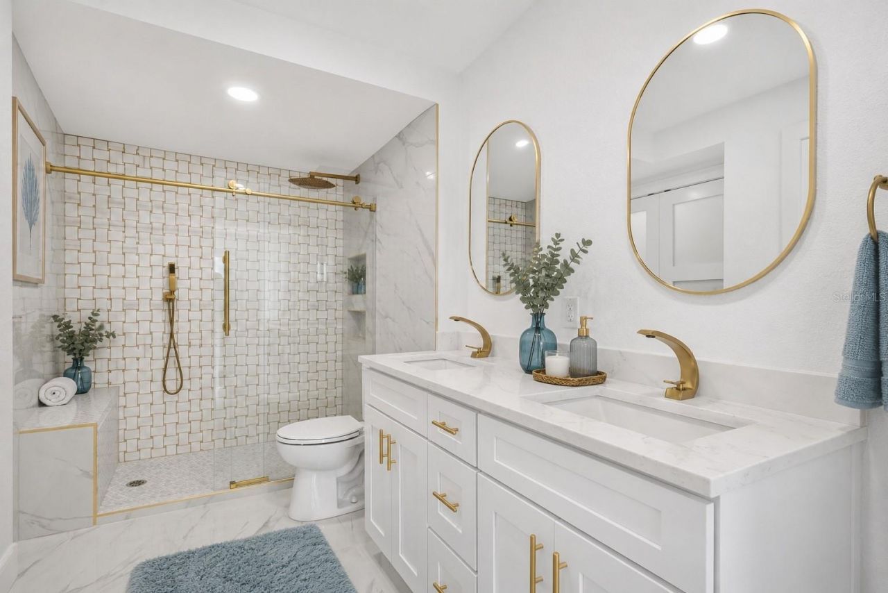 4900 Brittany Drive S, Unit 405, Saint Petersburg, FL 33715 Photo