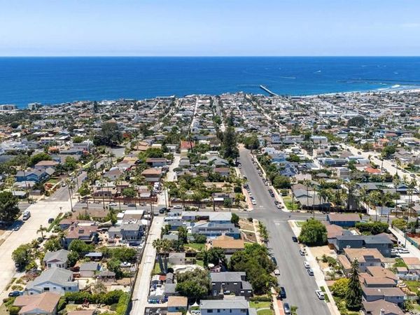 4375 Del Monte, San Diego, CA 92107