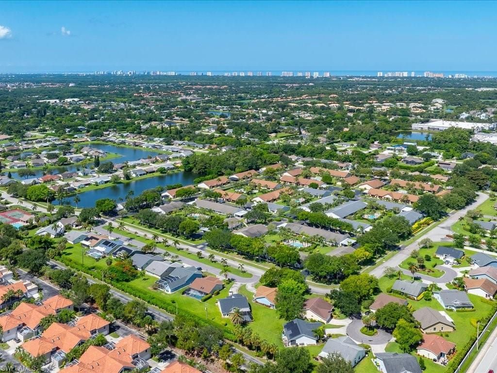 10188 Regent Cir, Unit 2802, Naples, FL 34109 Photo