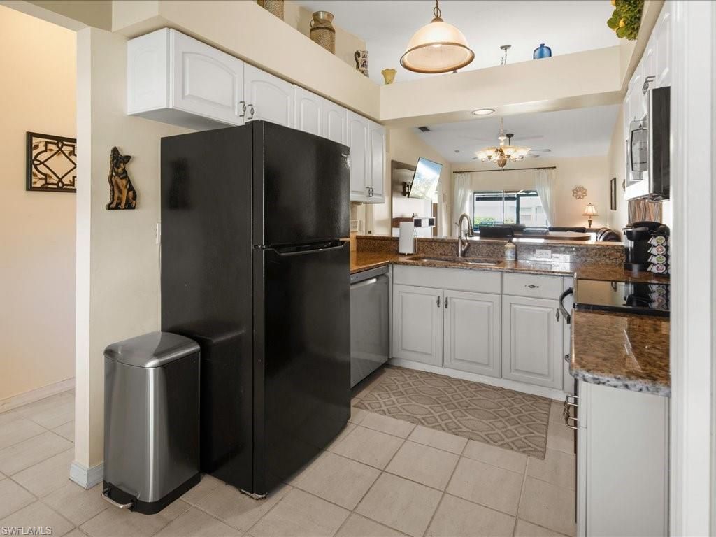 10188 Regent Cir, Unit 2802, Naples, FL 34109 Photo