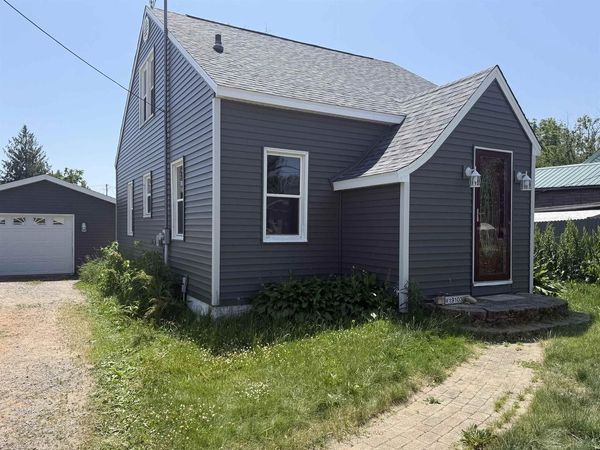 W19103 FIRST STREET, Aniwa, WI 54408