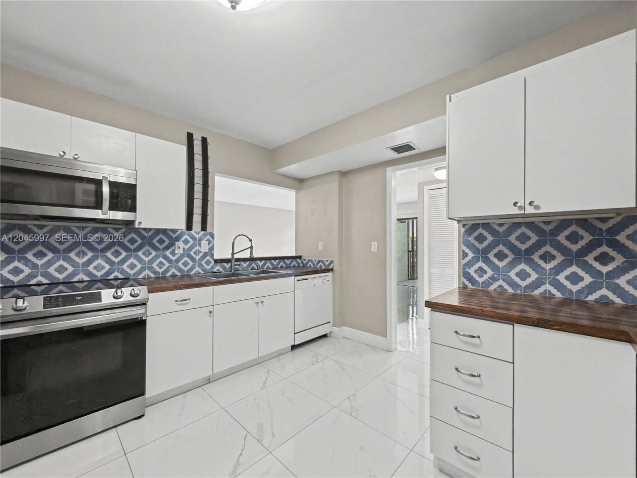 14203 SW 66th St , Unit 103, Miami, FL 33183 Photo