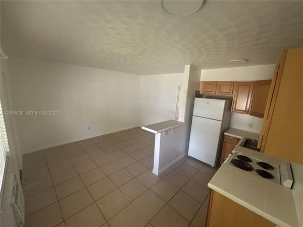 1211 NE 6th St , Unit 2, Fort Lauderdale, FL 33304