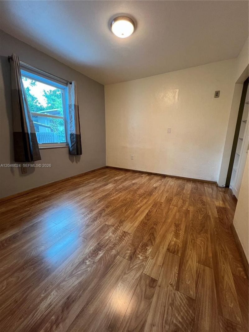 4775 SW 6th St , Miami, FL 33134 Photo
