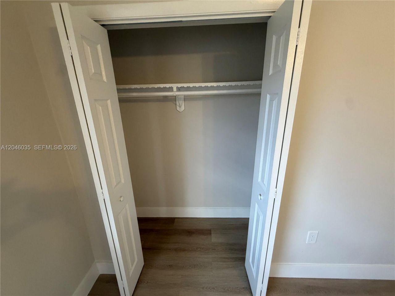 11344 SW 2 St , Unit FRONT, Sweetwater, FL 33174 Photo
