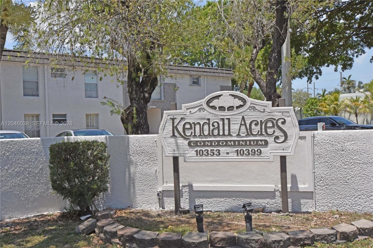10387 N Kendall Dr, Unit R2, Miami, FL 33176 Photo