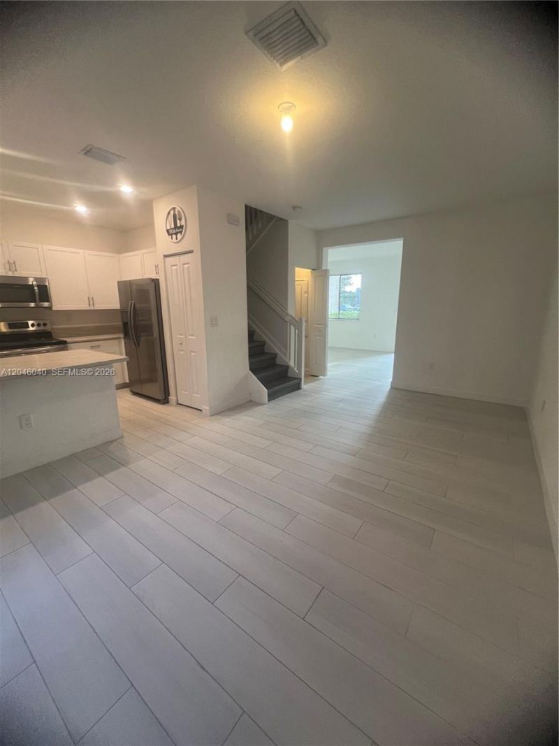 21447 NE 2nd Pl, Miami, FL 33179 Photo