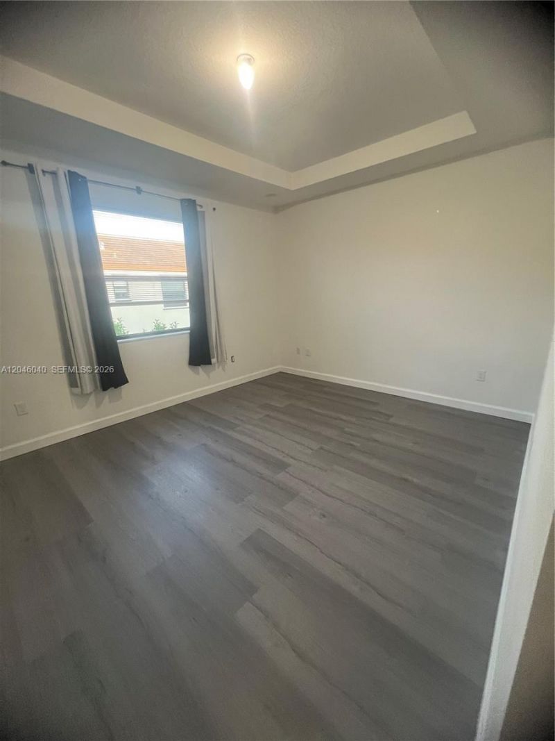 21447 NE 2nd Pl, Miami, FL 33179 Photo