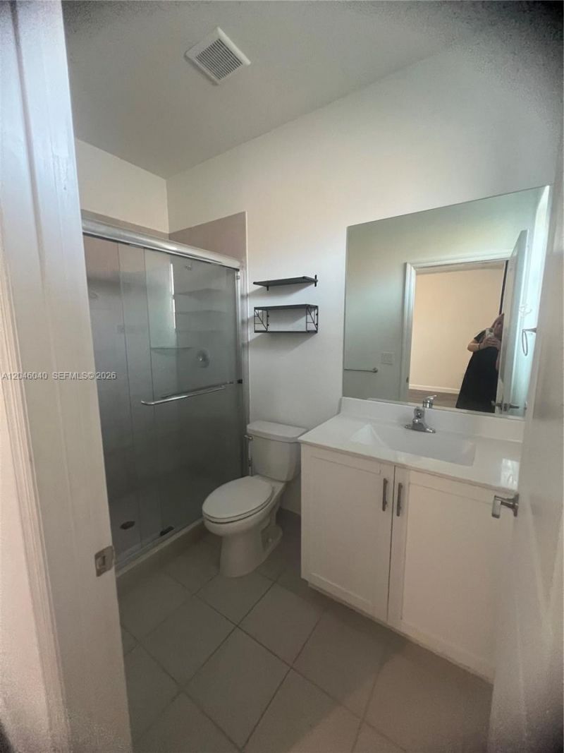 21447 NE 2nd Pl, Miami, FL 33179 Photo