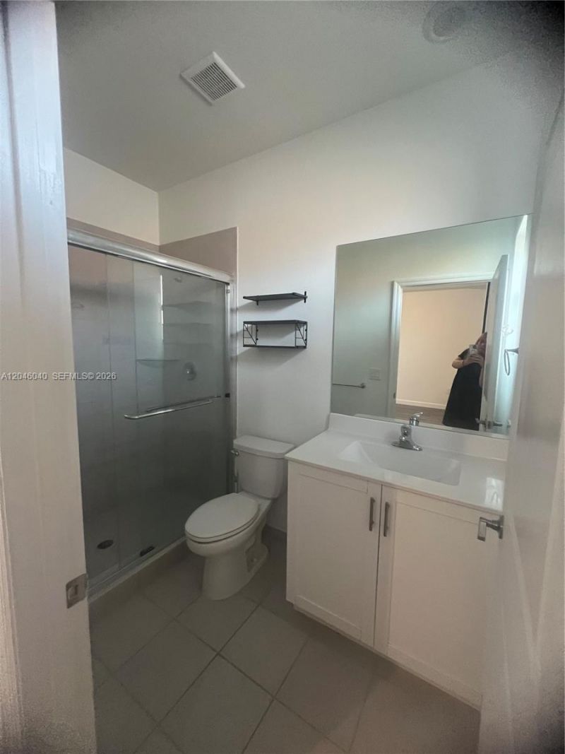21447 NE 2nd Pl, Miami, FL 33179 Photo