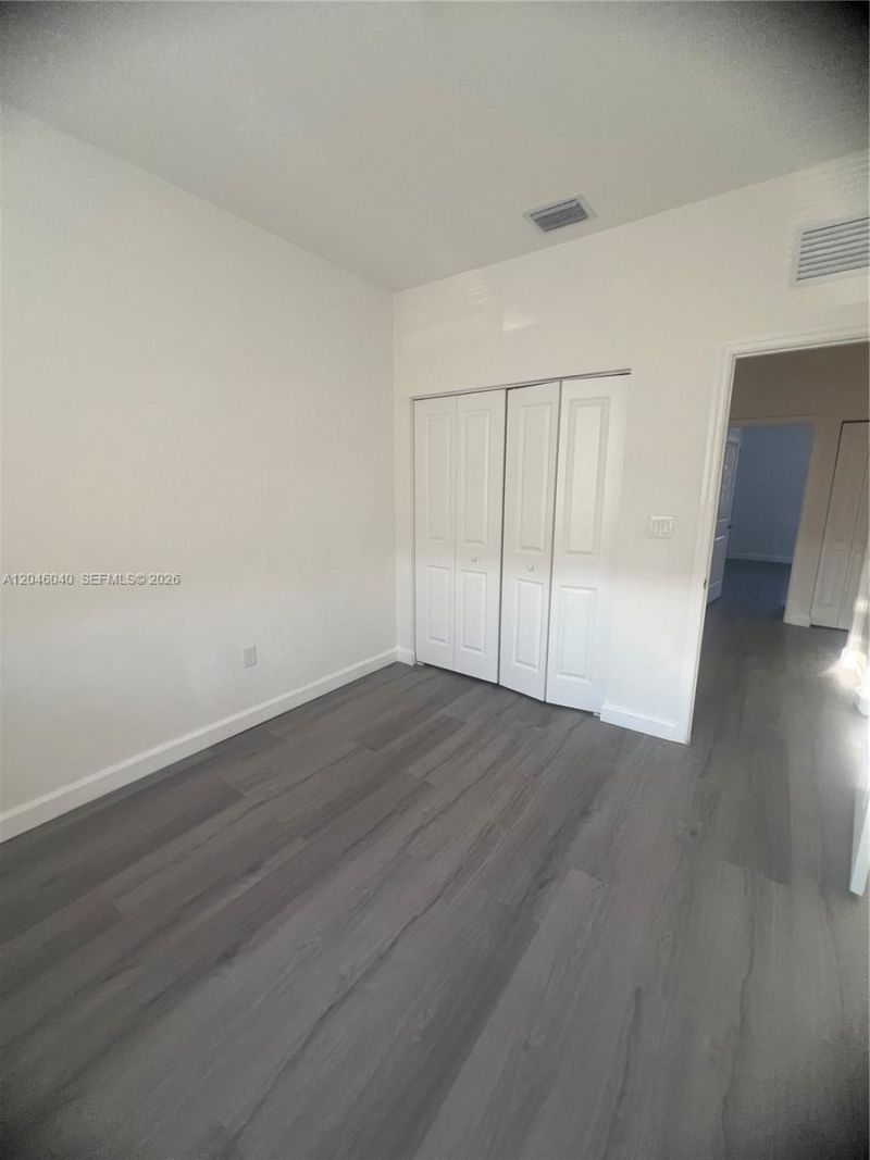 21447 NE 2nd Pl, Miami, FL 33179 Photo