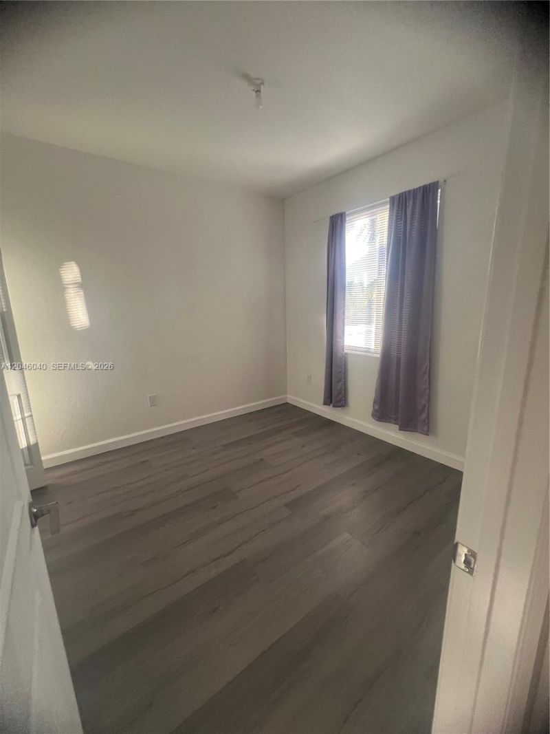 21447 NE 2nd Pl, Miami, FL 33179 Photo