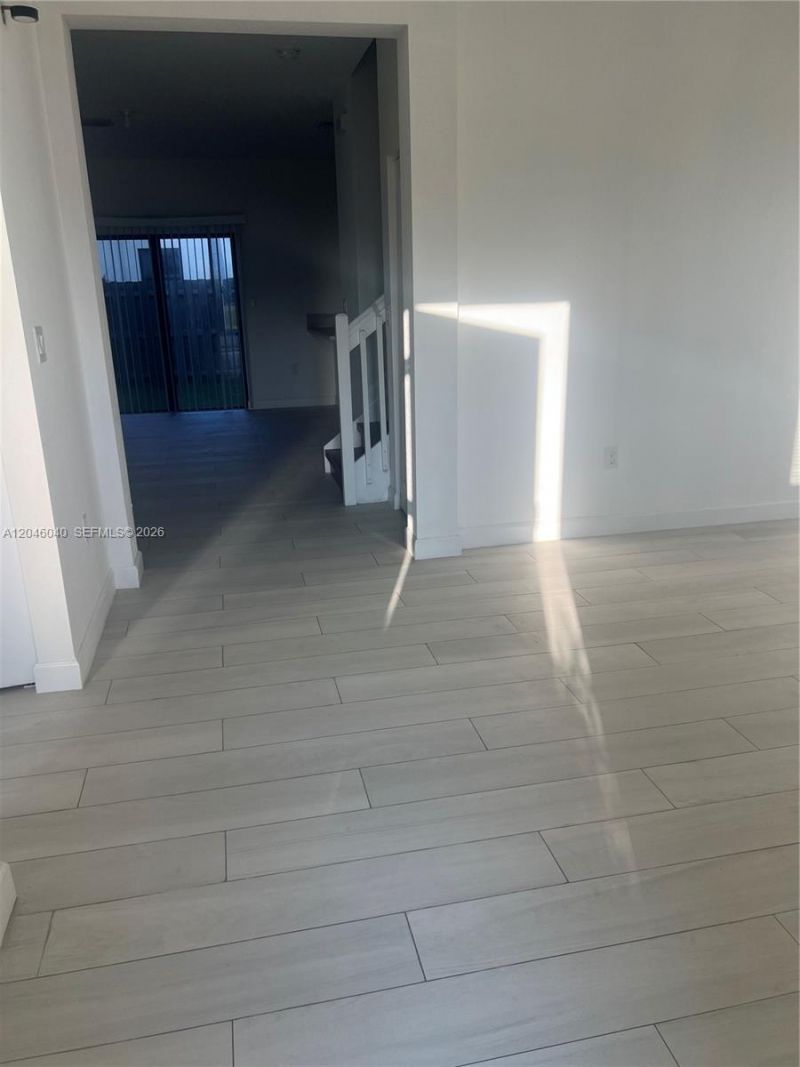 21447 NE 2nd Pl, Miami, FL 33179 Photo
