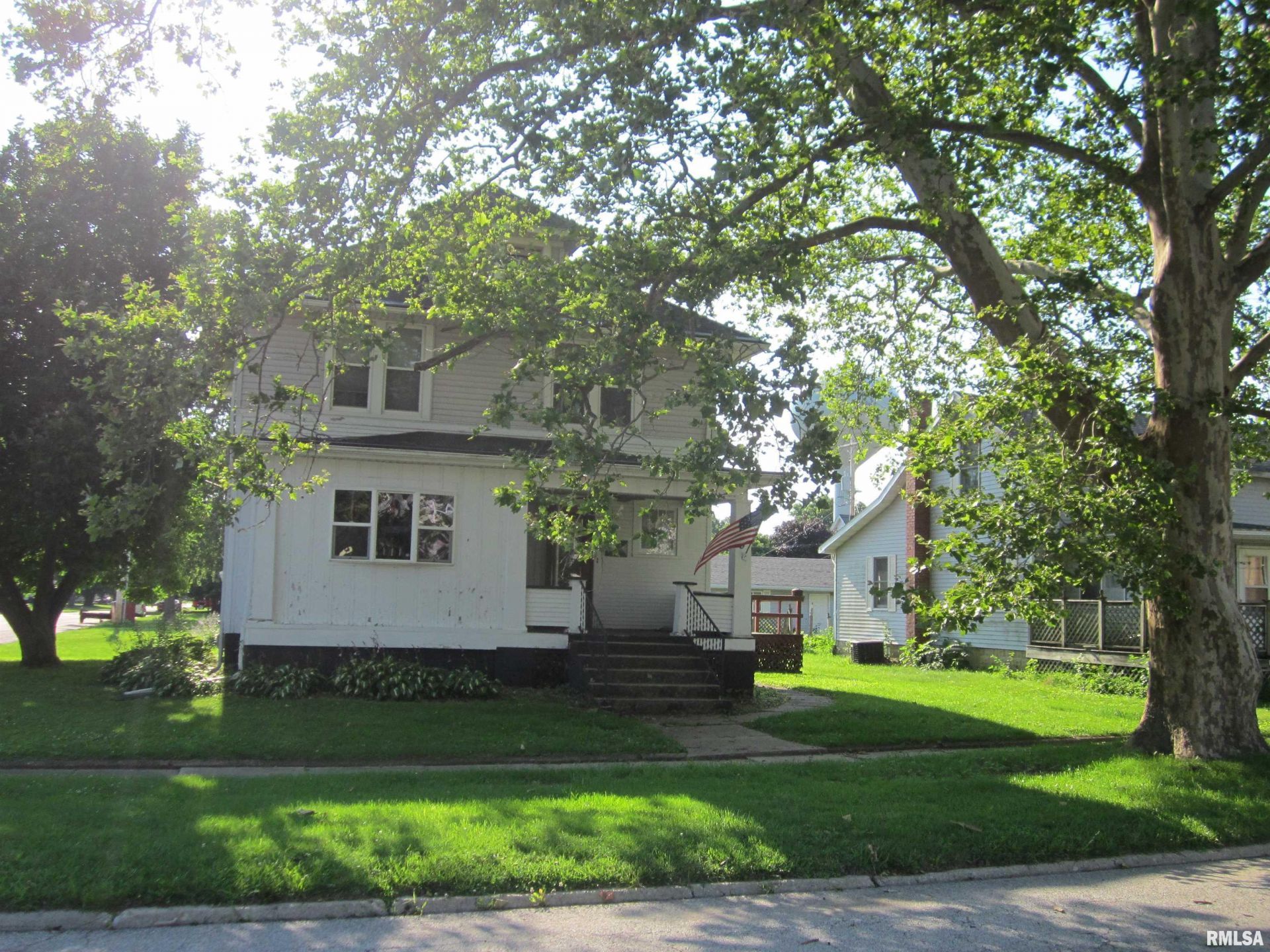 323 N Main Street, Mason City, IL 62664 Main Photo