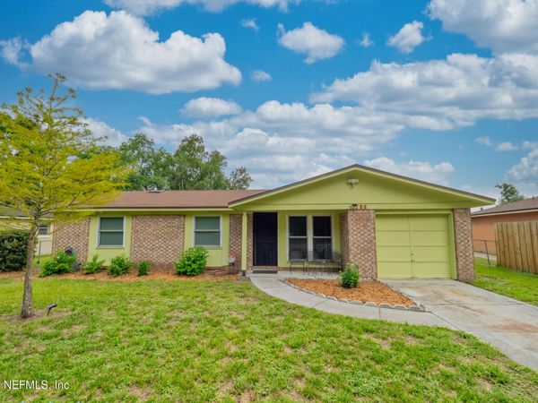 758 TRAMBLEY Drive E, Jacksonville, FL 32221