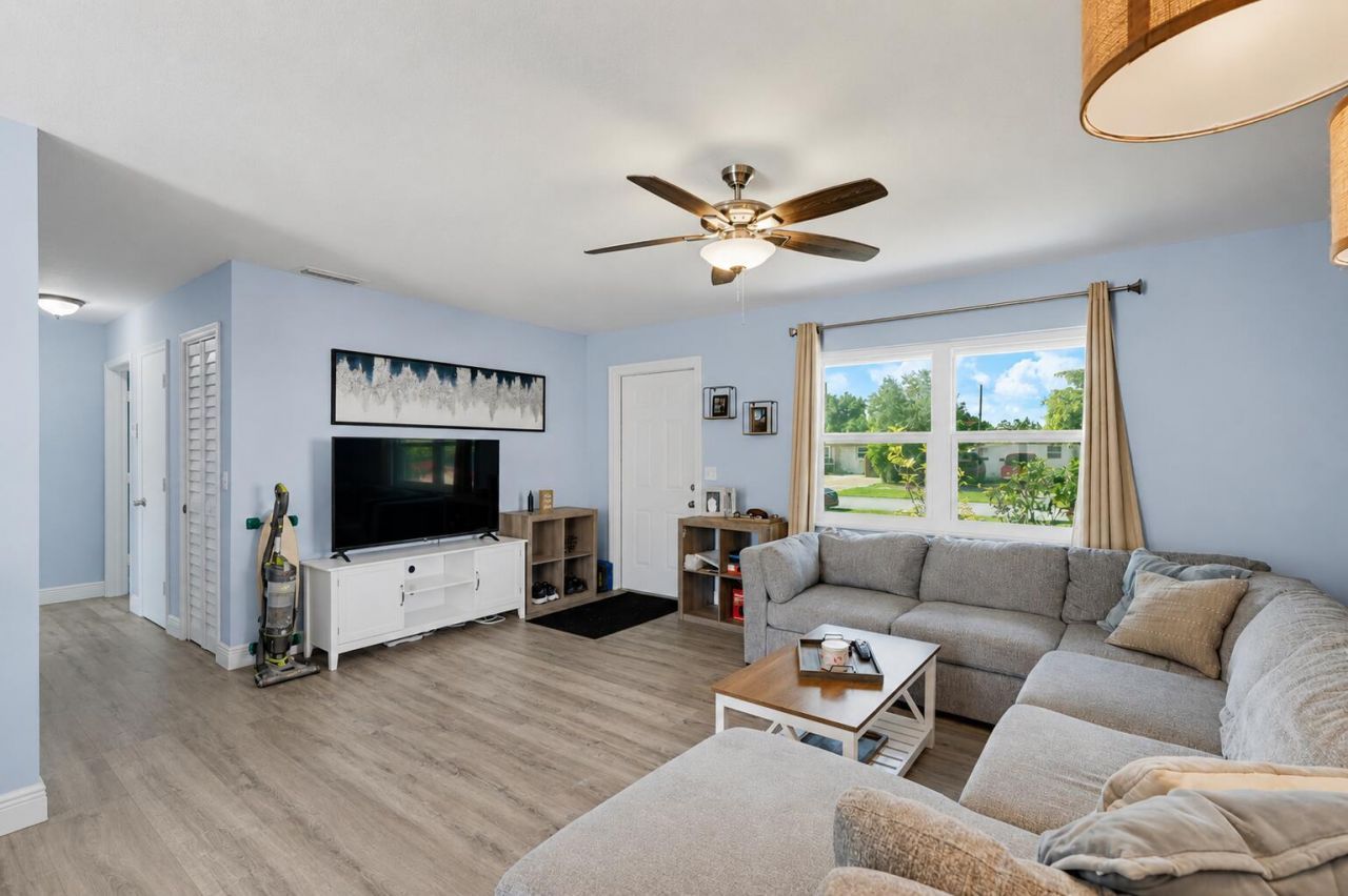 6091 Fair Green Road, West Palm Beach, FL 33417 Photo