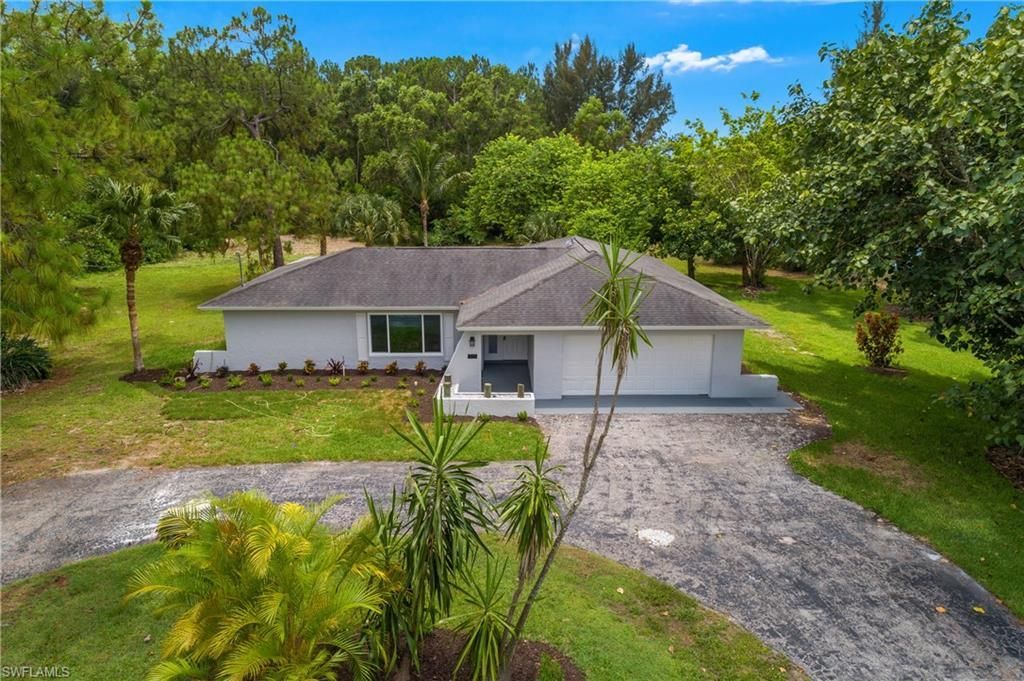 6350 Painted Leaf Ln, Naples, FL 34116 Photo