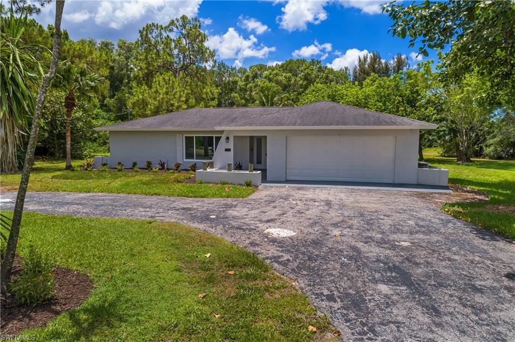 6350 Painted Leaf Ln, Naples, FL 34116 Photo